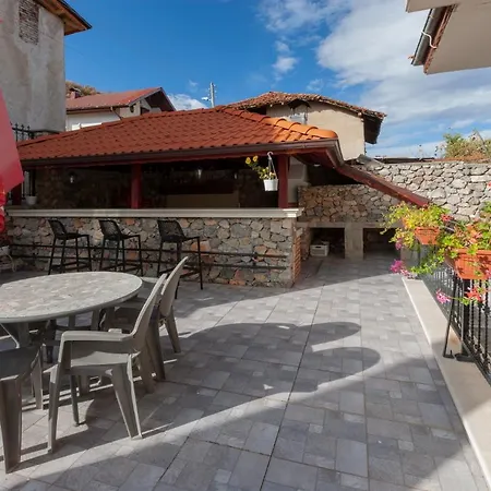 Konukevi пилигрим Skrino