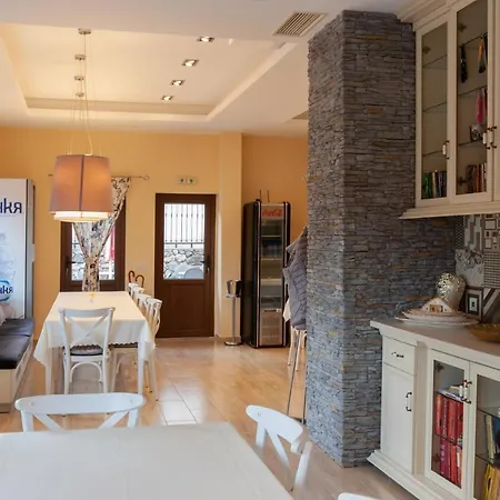 пилигрим بيت ضيافة Skrino