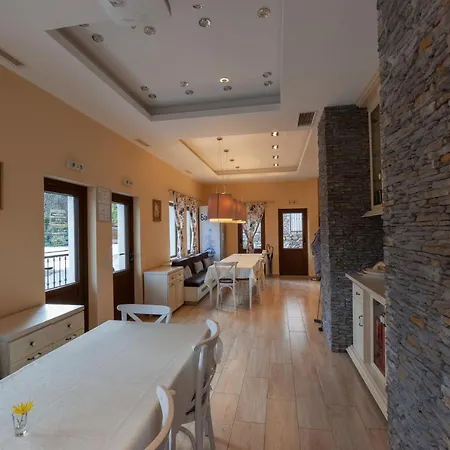 пилигрим Gasthof Skrino
